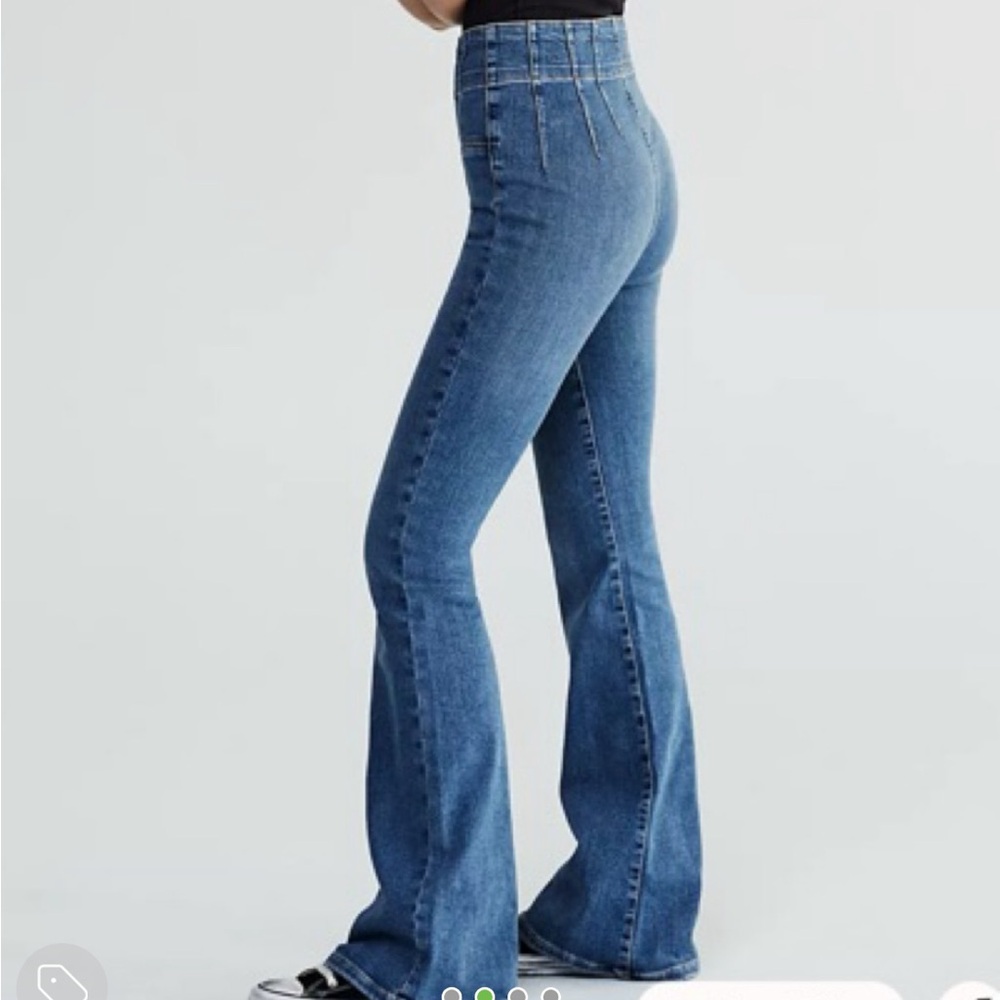 Free People- We The Free Jayde Flare Denim Jeans